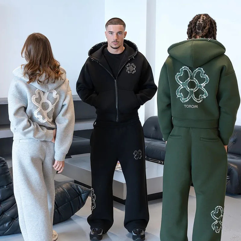 طقم هودي وبنطلون رياضي للرجال  - مراجعة Street Fashion Y2K وسعره